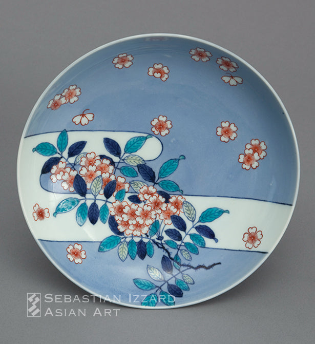 DISH WITH CHERRY BLOSSOM AND CLOUD DESIGN